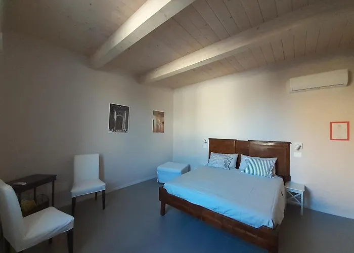 Al N.10 Bed & Breakfast 3*